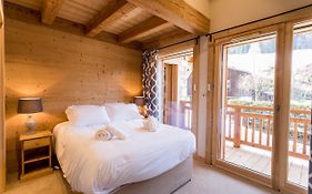 Chalet Rose
